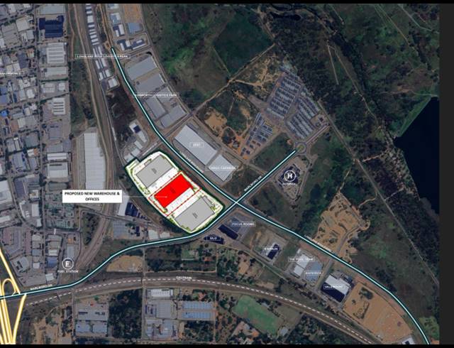 9,676M² WAREHOUSE TO LET IN LONGLAKE